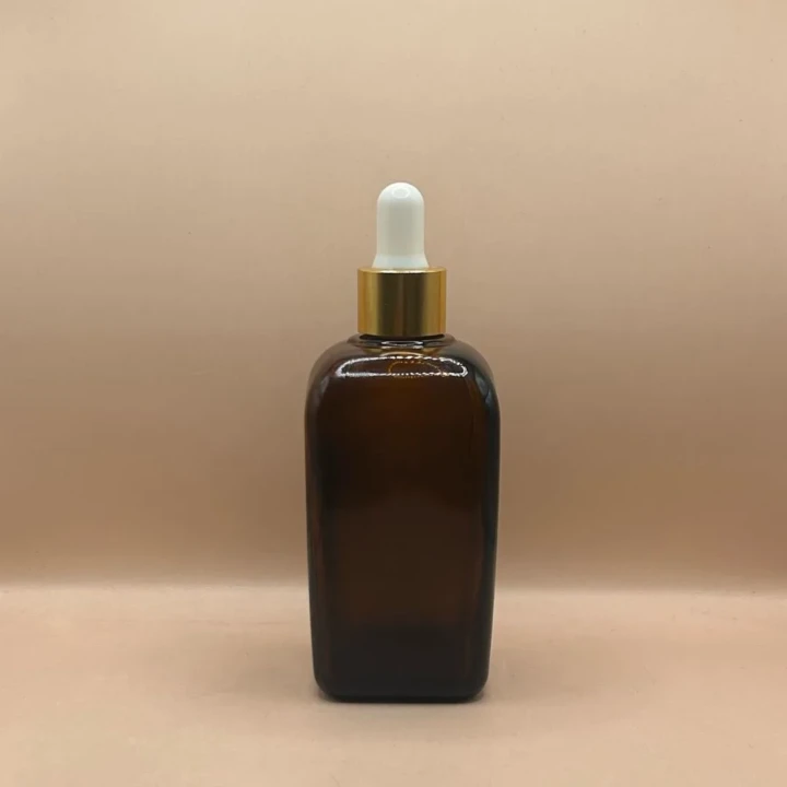 100ML Cosmetic Glass Bottle – Elegant & Reusable Packaging